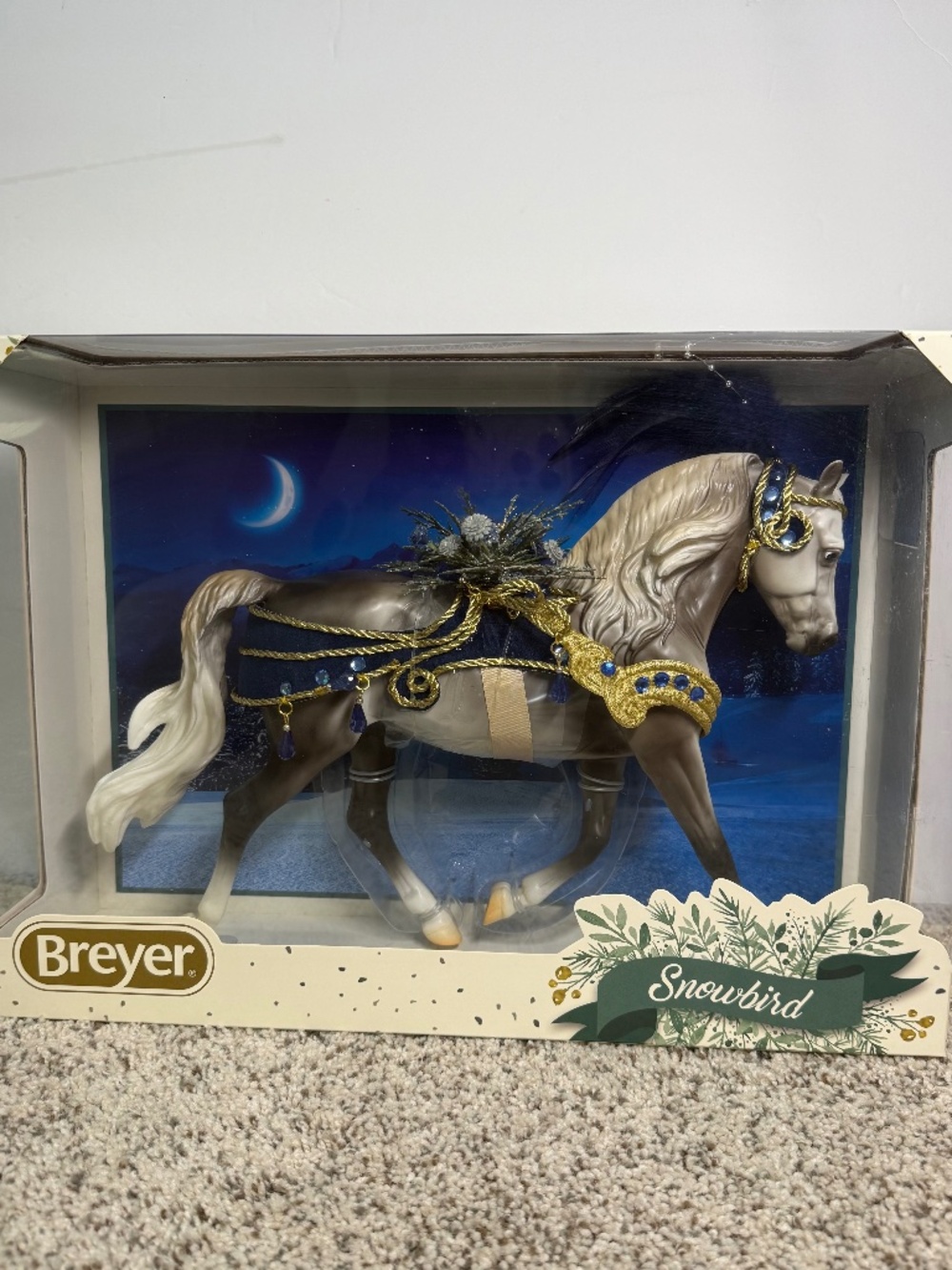 2022 Breyer holiday horse Snowbird new in box
